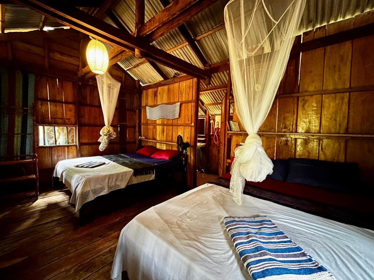 Beach House Cambodia Koh Rong Sanloem Bagian luar foto
