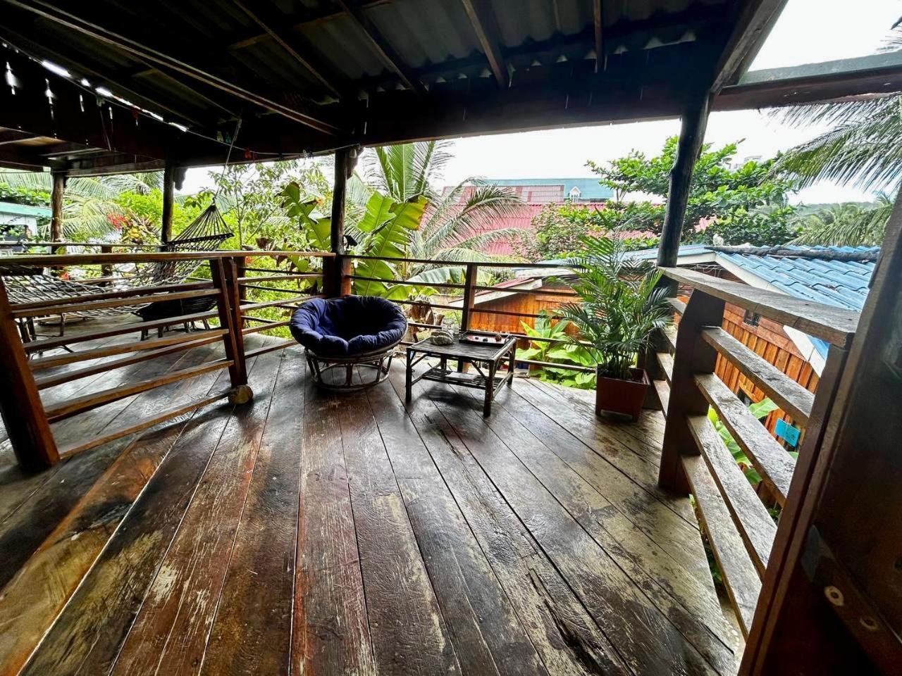 Beach House Cambodia Koh Rong Sanloem Bagian luar foto