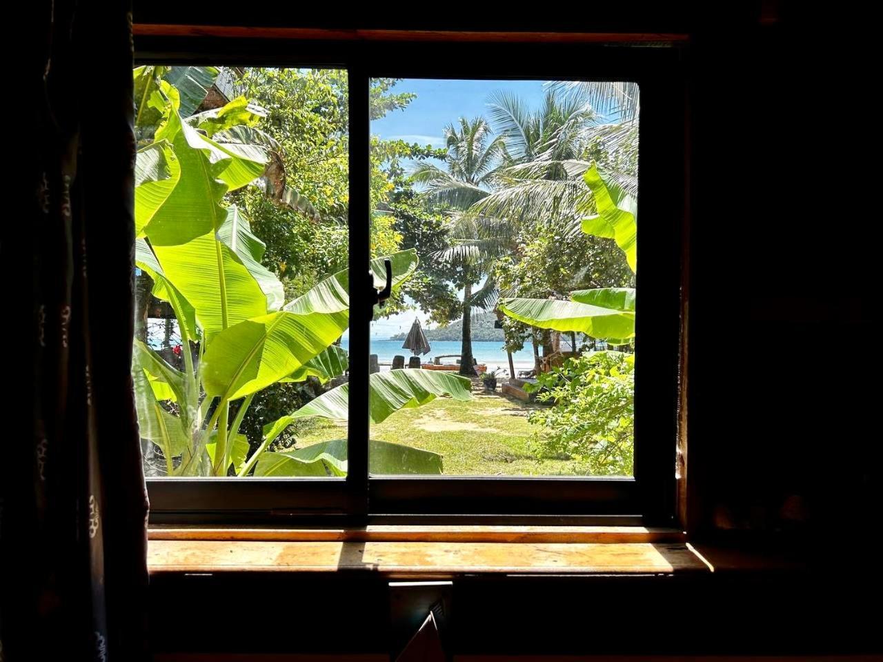 Beach House Cambodia Koh Rong Sanloem Bagian luar foto